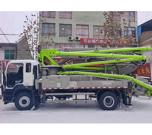 High quality used Zoomlion 31meters concrete pump truck ZLJ5200THBJF