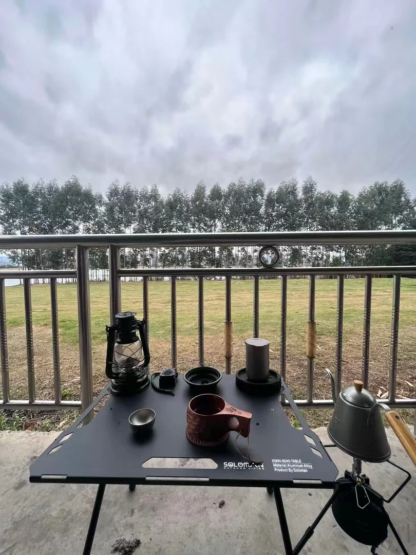 SM-IGT46 Hot Selling Outdoor Aluminum Alloy Tactical Table Camping Barbecue Folding Table