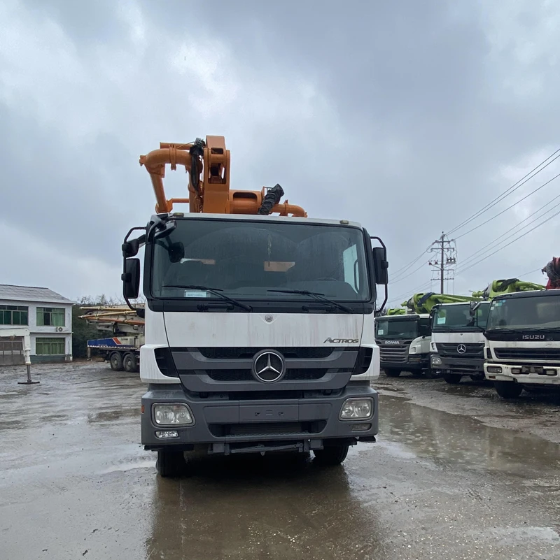 Used CONCRETE PUMPS CIFA 50m 52m ACTROS 4141 Chassis Refurbished Concrete pump truck for sale