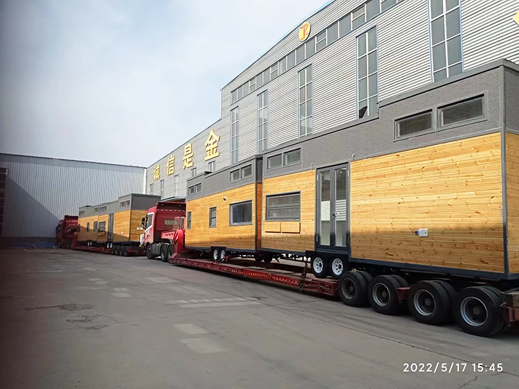 tiny houe reailer.jpg