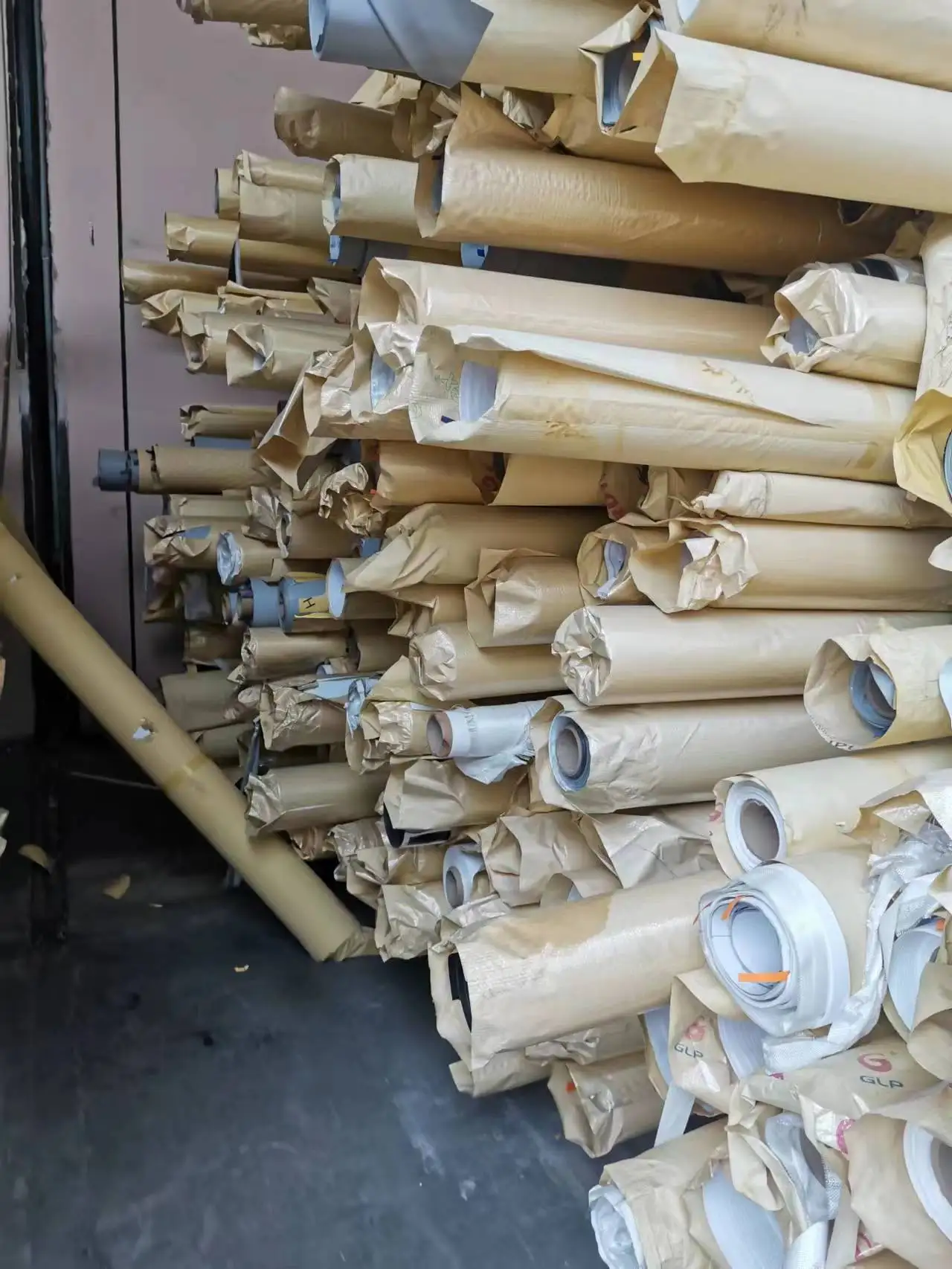 Hot selling White PVC tarpaulin stock lots for tent and truck cover