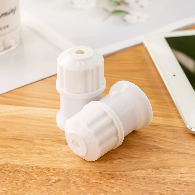 High Quality Suspended Screw E27 Lamp Holders Porcelain White Bakelite High Temperature Resistant Flame Retardant Head Bulb Base