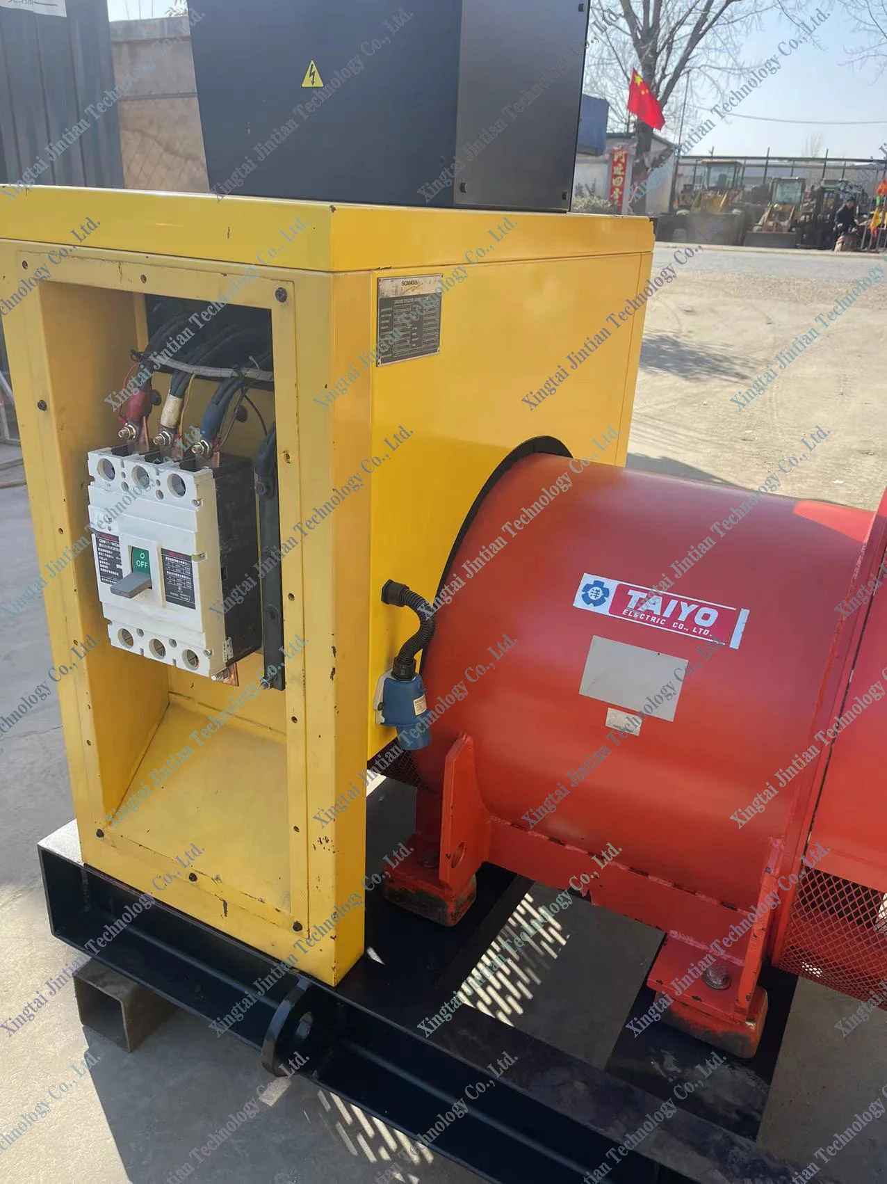 385KVA 308KW Подержанный генератор с двигателем DC12