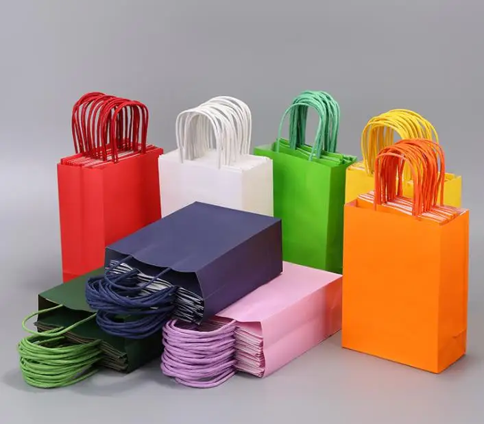 Wholesale cheap boutique reusable kraft paper bag with handle