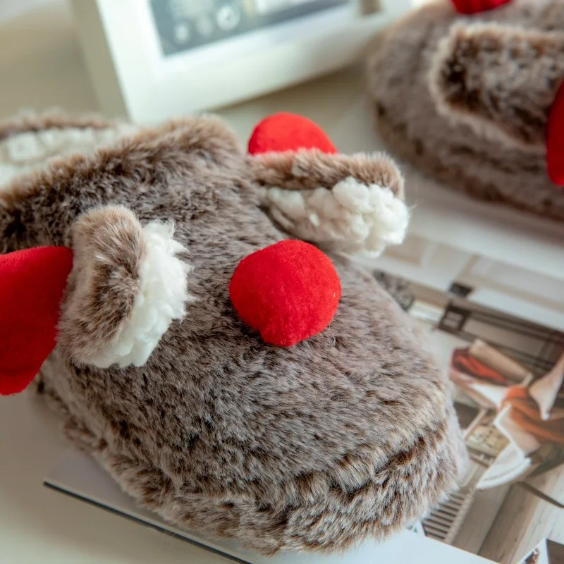 Autumn Winter Indoor Slippers Lovely fur Christmas Deer Light Weight Cushioning Non-Slip Child Family Fashion Trend in stock