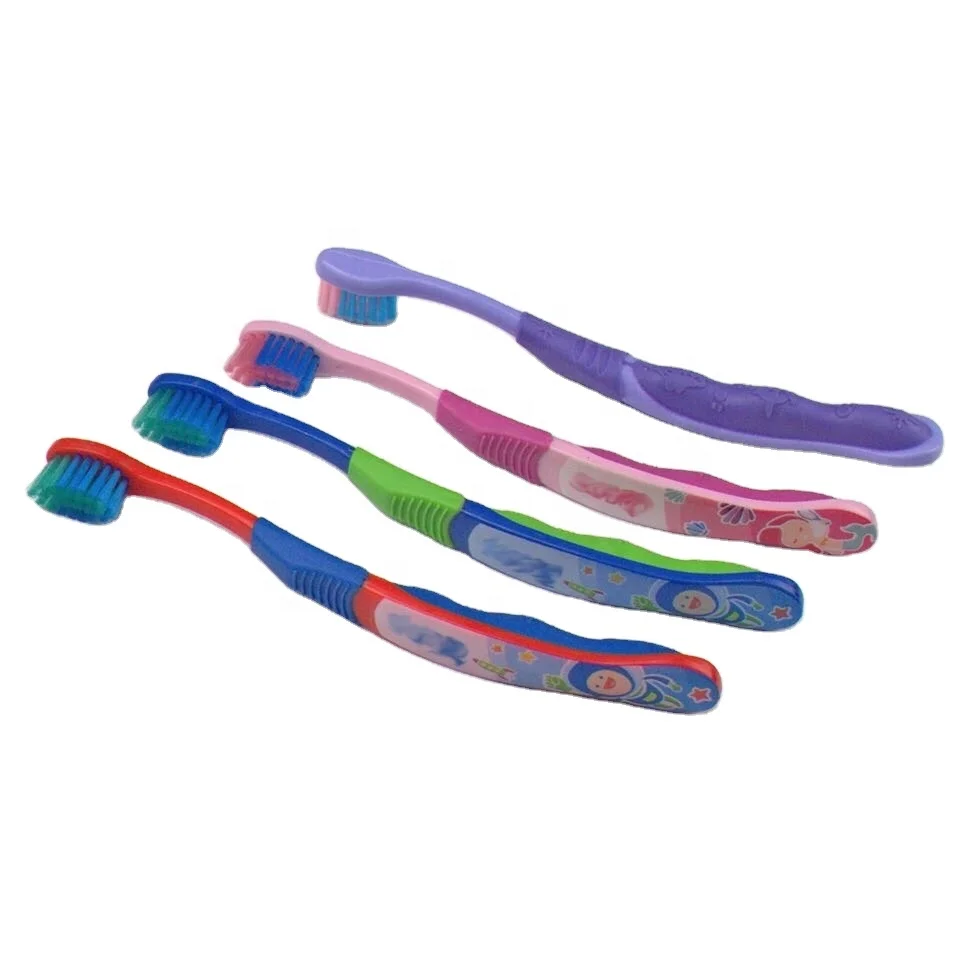 
CE Certificate Kids Toothbrush with Blister Card Packing Colorful Dupont Nylon Soft Bristles Animal Shape with Cover 