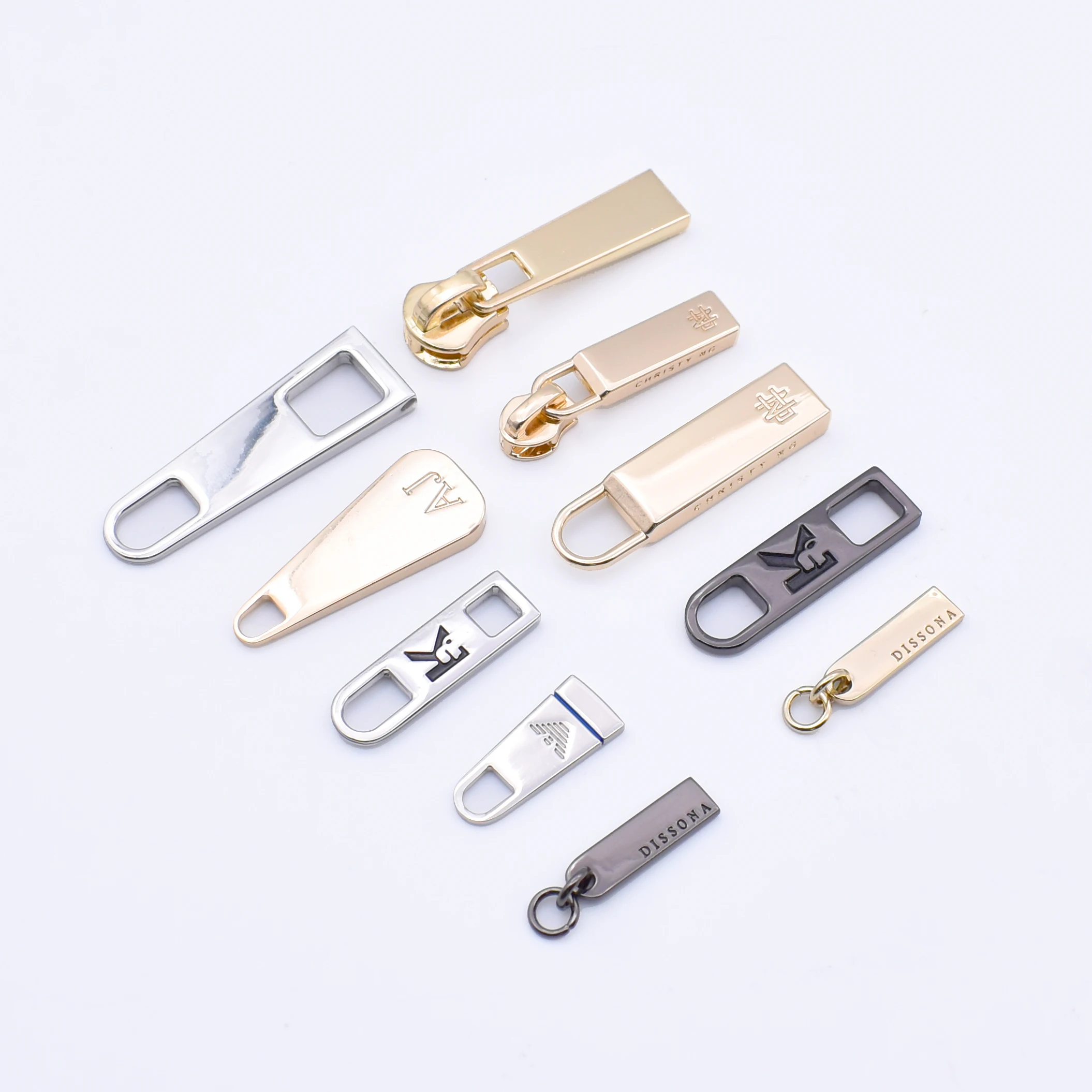 Zipper and Puller Big 5 Metal Slider Mould Customized Zipper Puller OEM with Logo