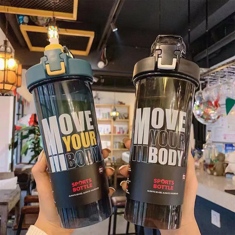 Wholesale Leak Proof 800ml BPA Free Gym Sports Blenders Special Design Protein Shaker Bottle with Straw and Flip Top