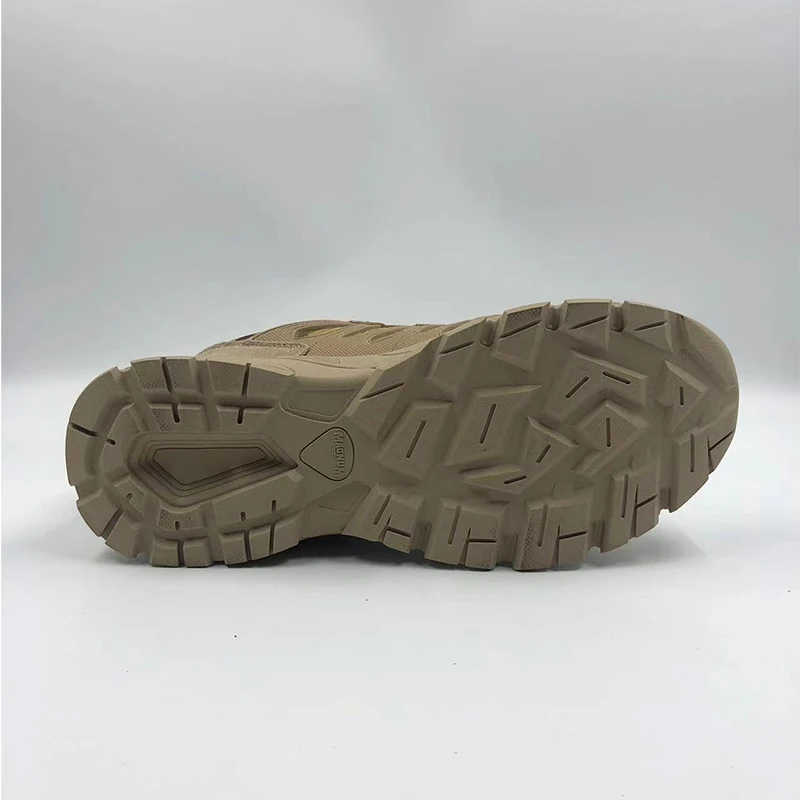 low cut  light weight l rubber sole tactical boots