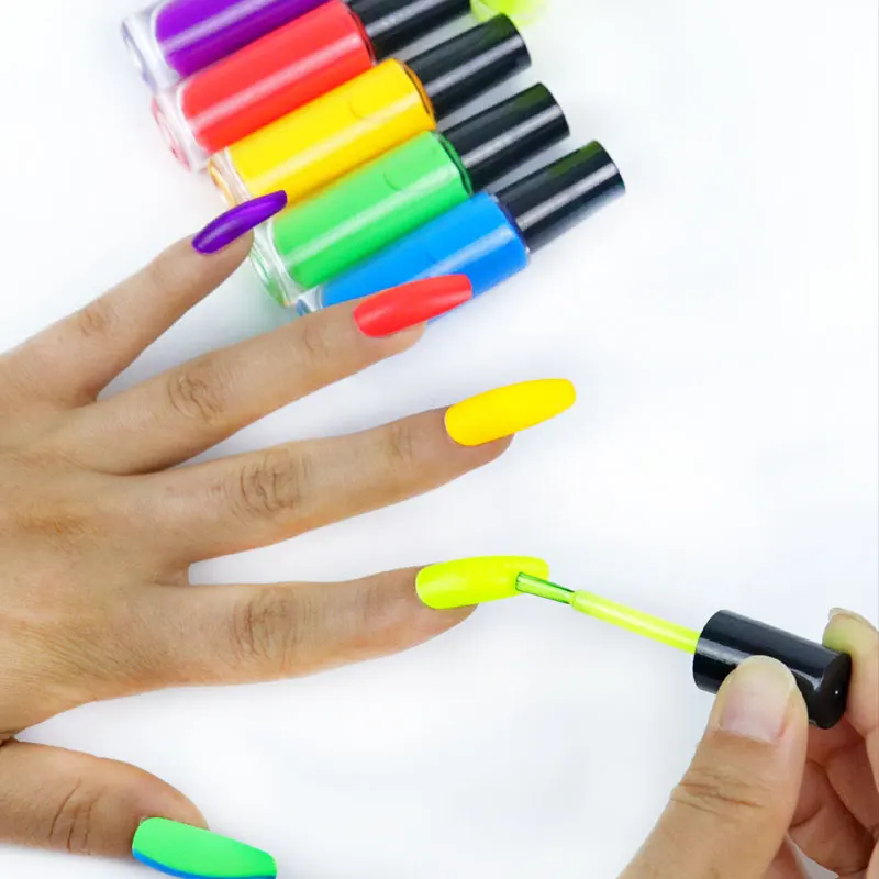 Wholesale private logo glow in the dark nail paint art color UV neon nail gel polish set for Halloween Party