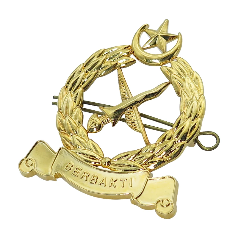 Wholesale custom logo badge premium metal badges for souvenir 37 OEM experience badge maker