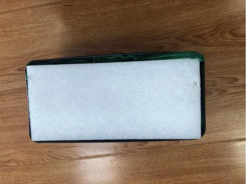 Deluxe Poker in a Tin Includes 2 Decks of Playing Cards 1 Double Sided Printed Felt Mat Plastic 200 Chips 1 Chip Holder BSCI SED