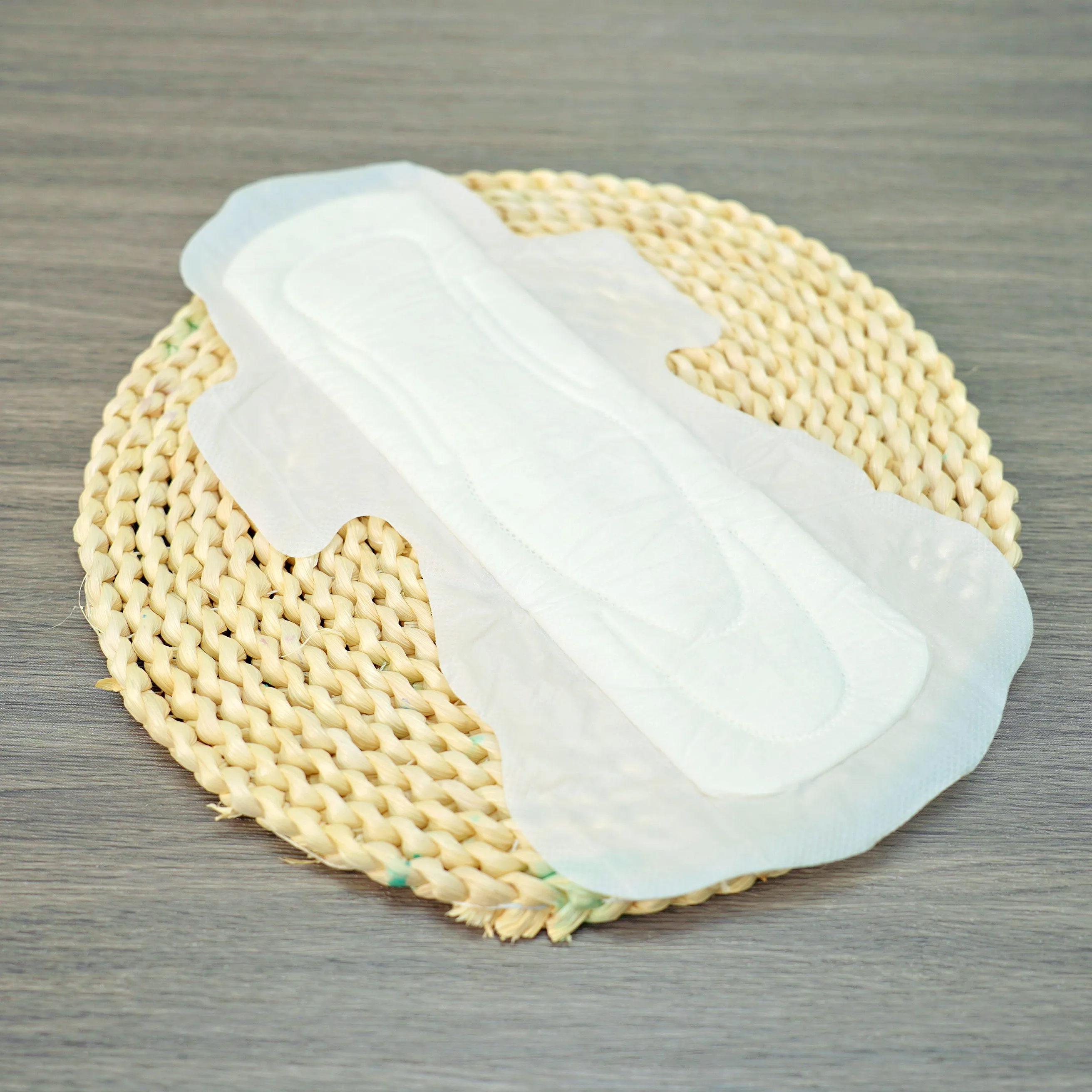 Nice quality women sanitary pads for lady sanitary napkins China factory wholesale sanitary pads tampons sanitary pads