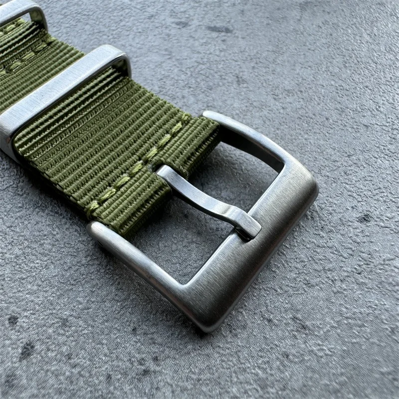 Customized tradition fabric watchband 18mm 20mm 22mm Black Khaki Sports nylon watch strap