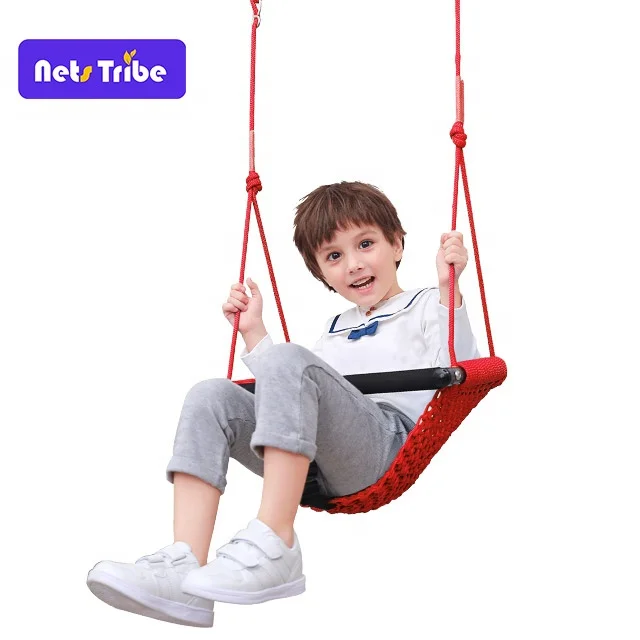 Popular indoor baby swings give children the joy of growing up together