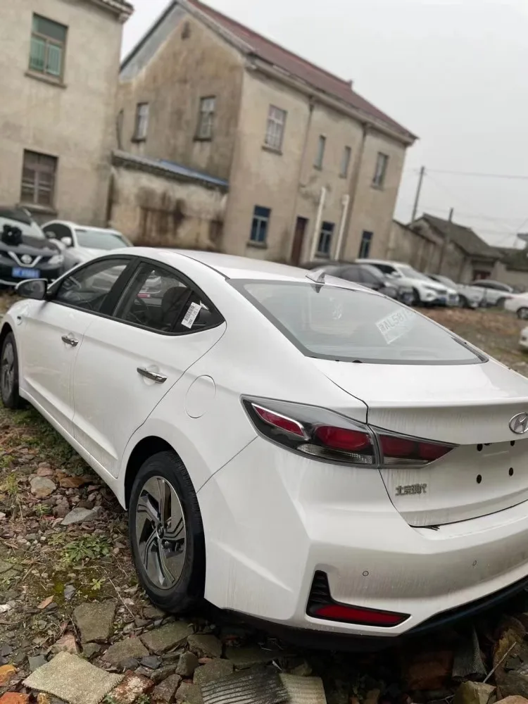 Used Car H Y U N D A I elantra 1.6L hybrid 2021 2022 2020