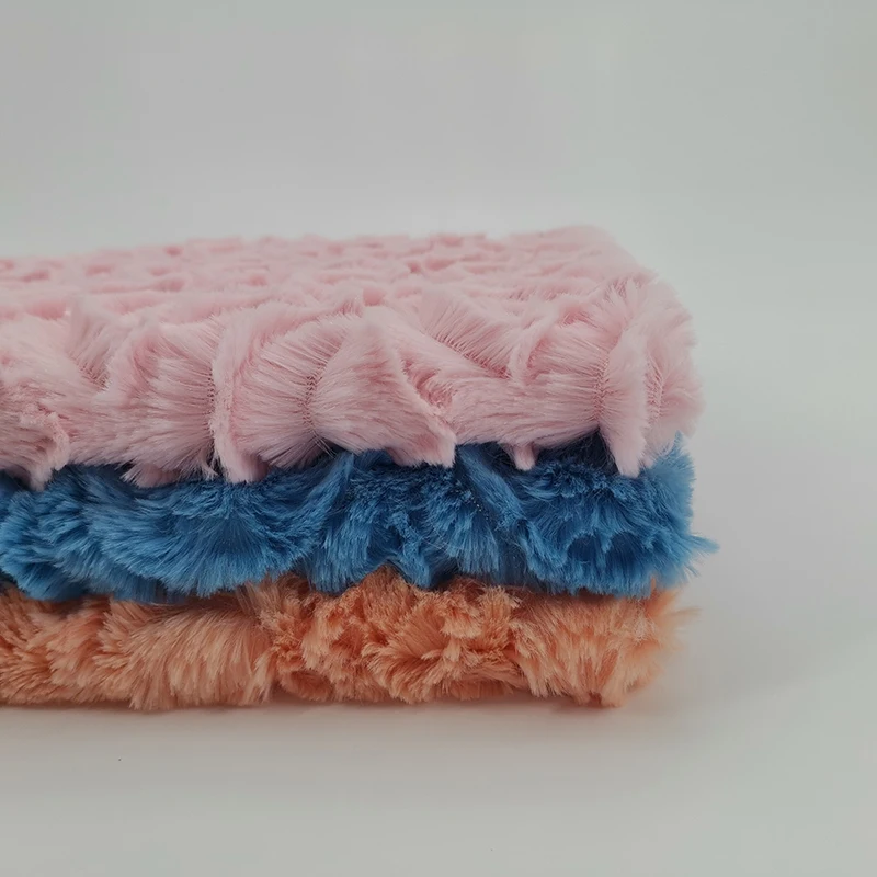 
Fashionable pv plush fabric dyed fabric for clothing 