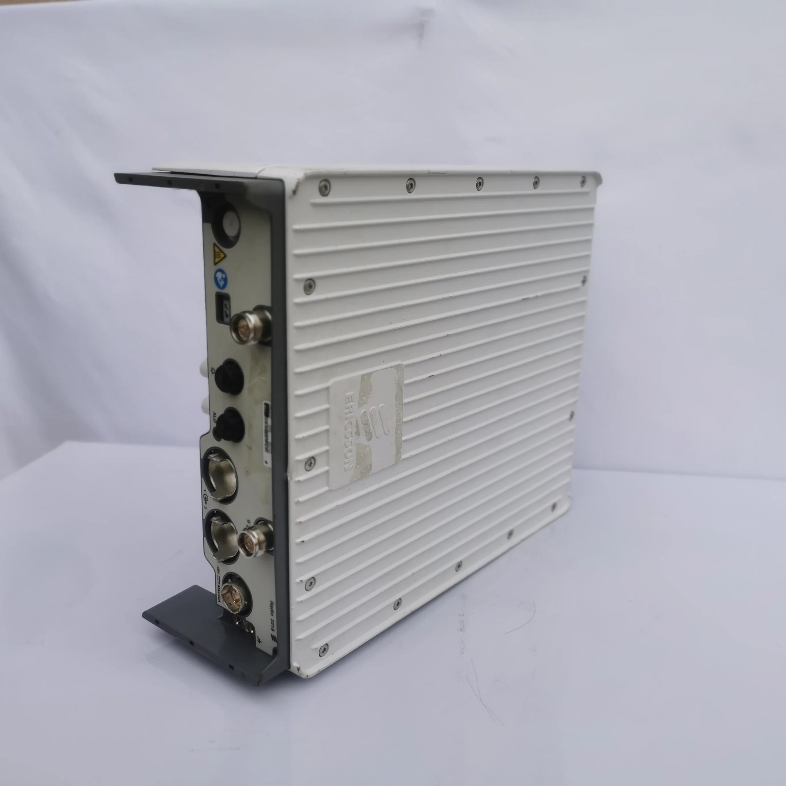 Ericsson 2219B8  RRU 2219B1 2219B3B 2219B8A 8818D41E 2219B8 4428B3B 2216B40A  rru Ericsson system module power cable