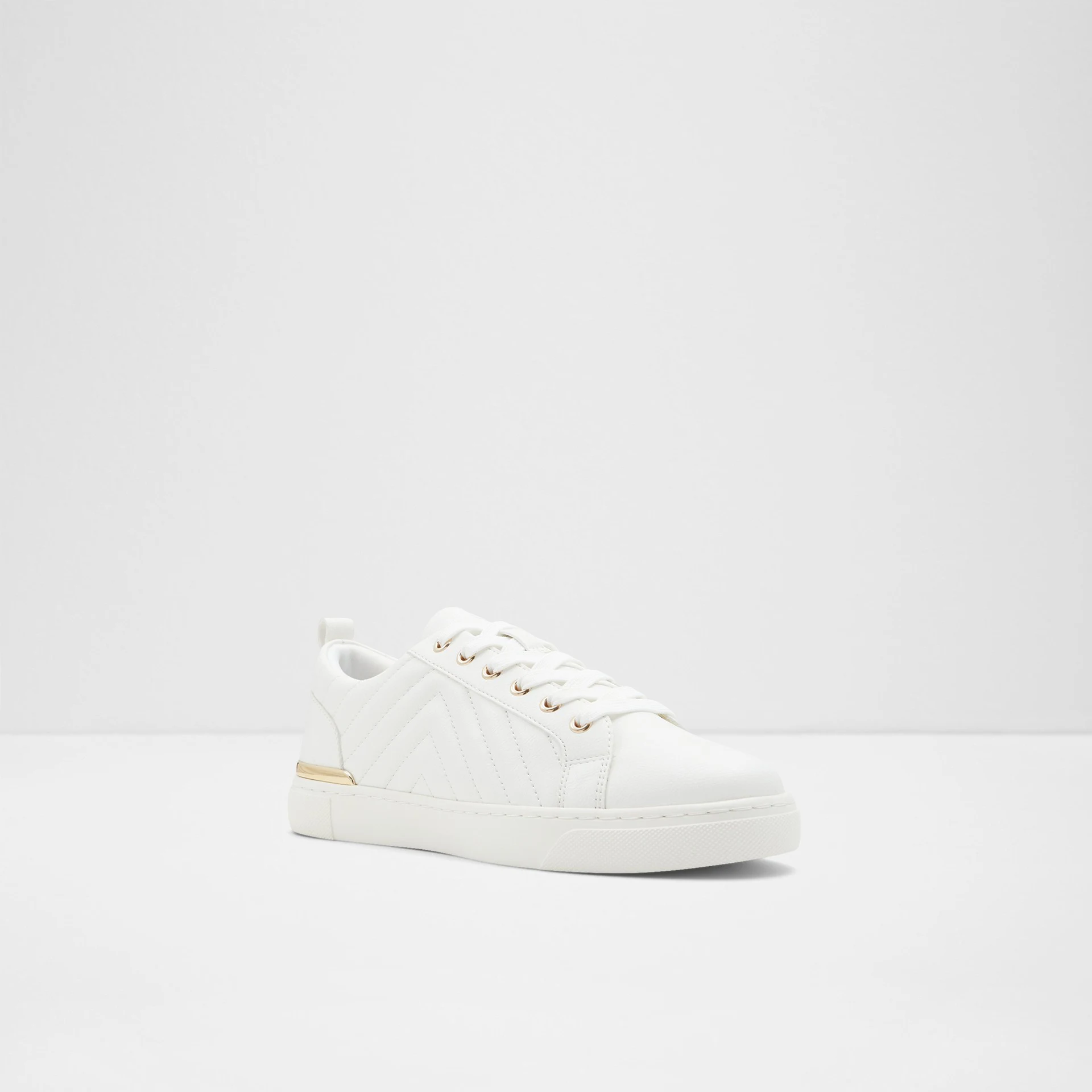 OEM New Arrival Fashion Height Increasing Chunky Walking White Shoes Leather Sneakers For Women