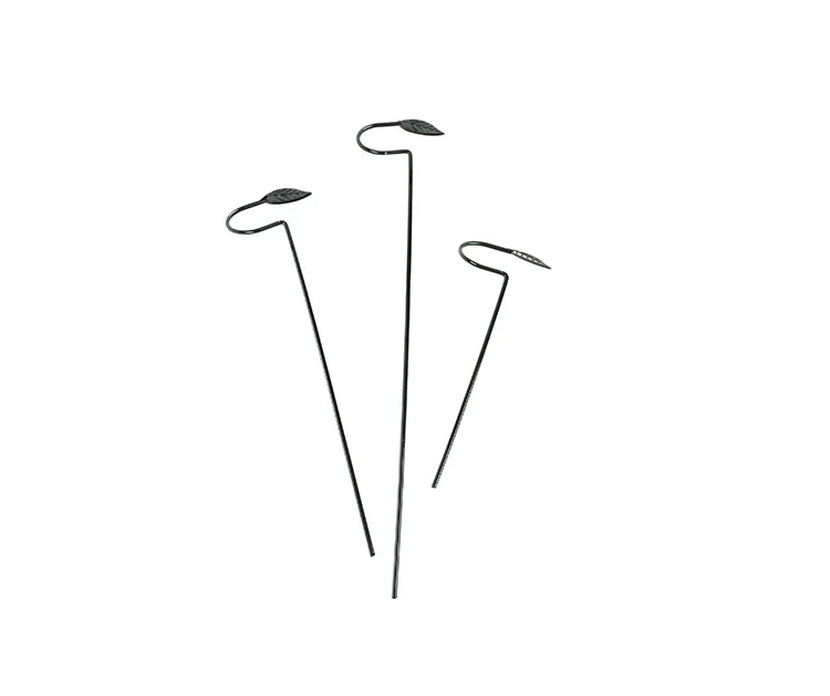 Green garden single stem support ring for optimal plant growth