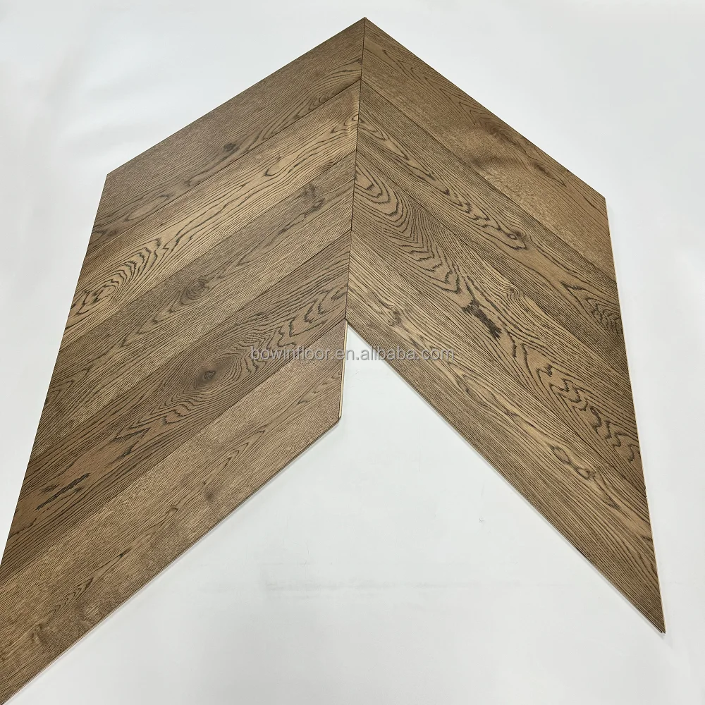 153 mm wide oak fishbone flooring wire brushed oak chevron parquet floor