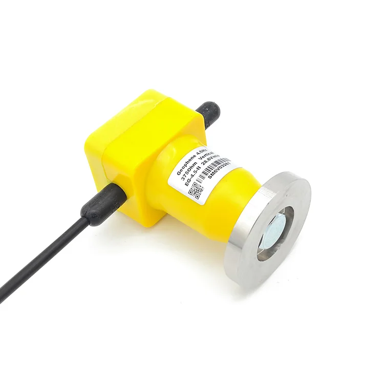EG-15-OD-I Omni-Directional Geophone 15 Hz , -40 to +80 degree C , OMNI-Directional Geophone Sensitivity 65 V/m/s