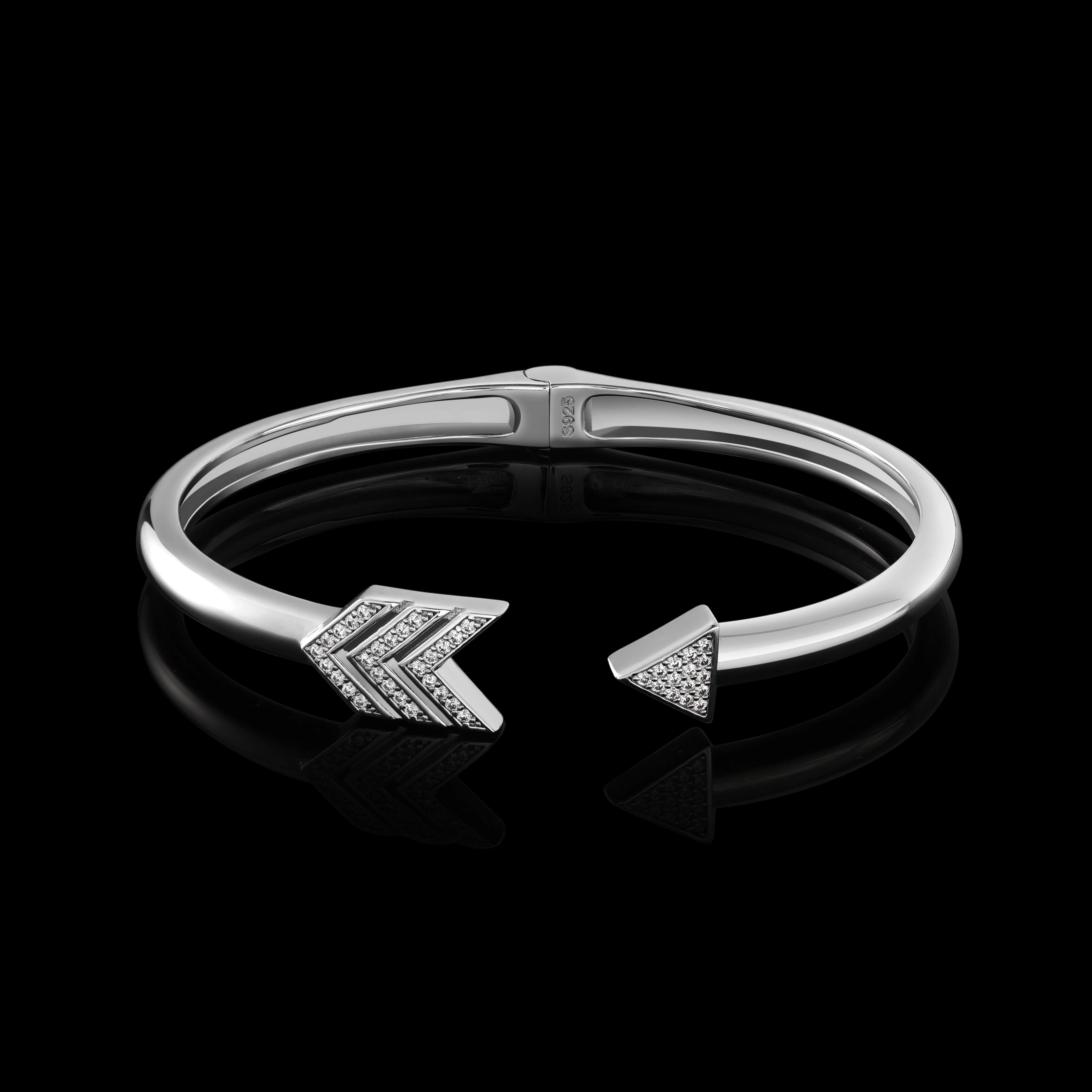 Exquisite Creative VVS D Moissanite Diamond Bangle Trendy 925 Sterling Silver Arrow Bracelet Jewelry Fashion Accessories Gift