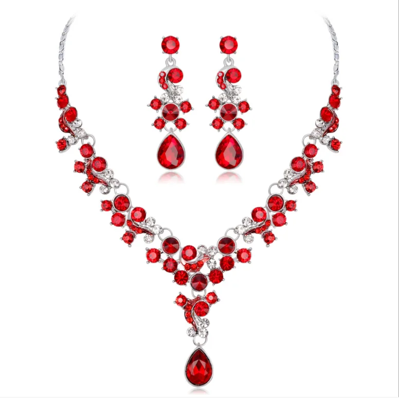  2021 Hot Sale Retro Luxury Diamond Necklace Earrings Ring Bracelet Jewelry