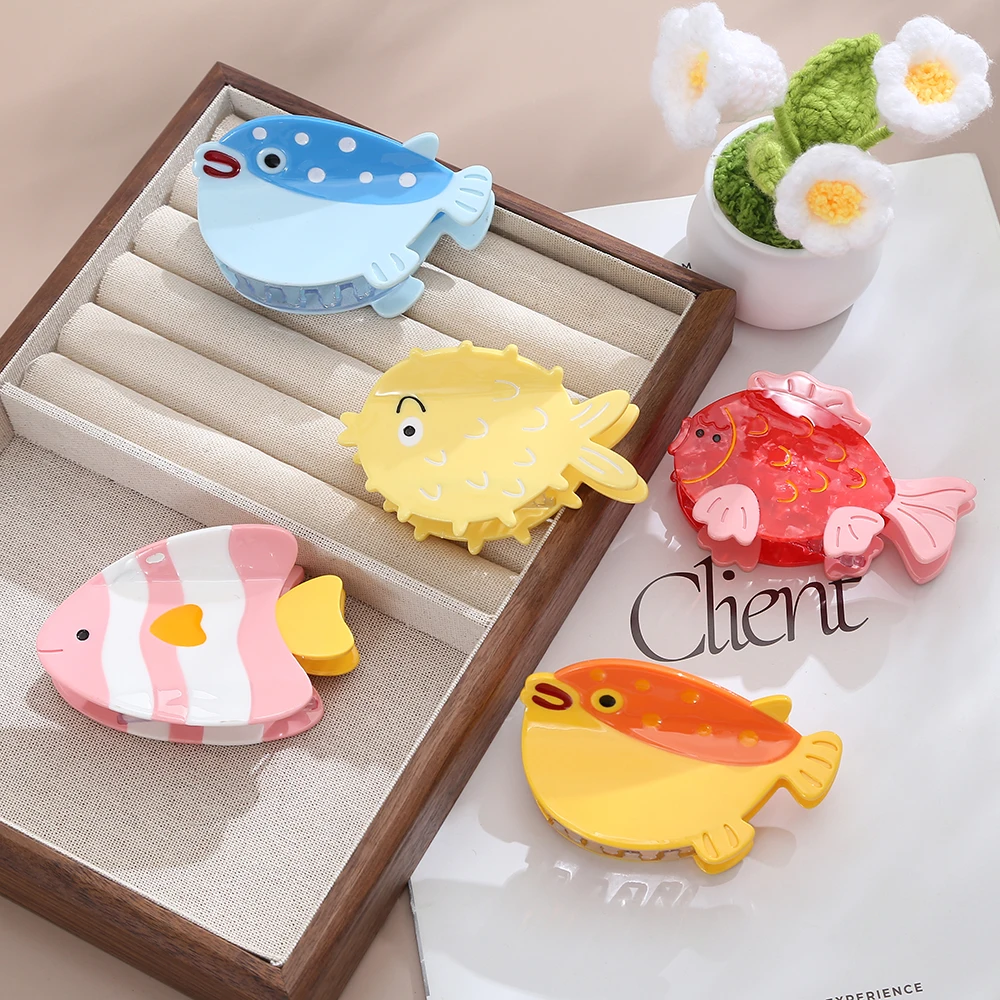 Qiyi Wholesale New Design Funny Aquatic Organism Hair Claw Acetate Cellulose Fish Hair Claws For Women Girls