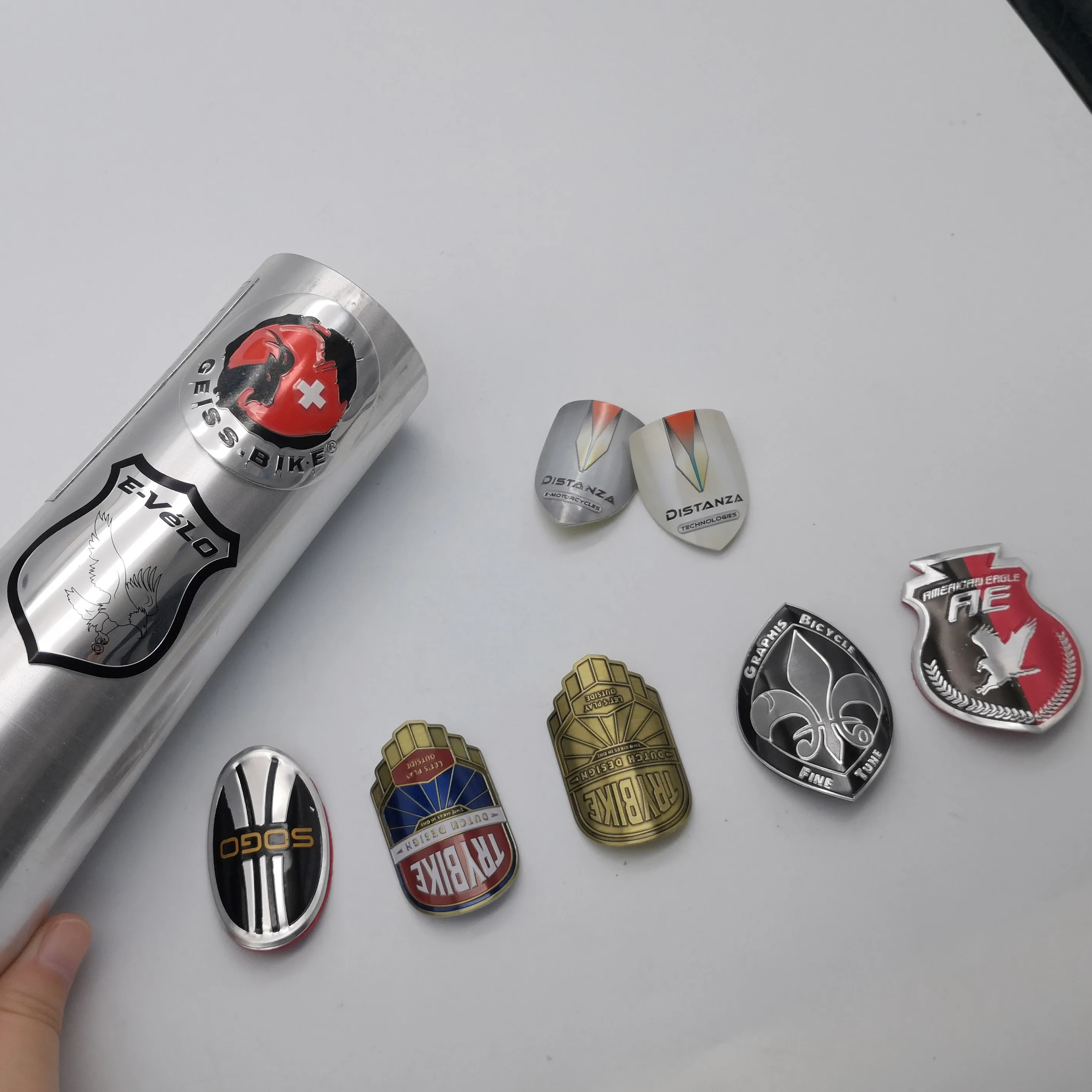 personalized customization new design mountain metal bike emblems badge for bicycle brand badge bike sticker