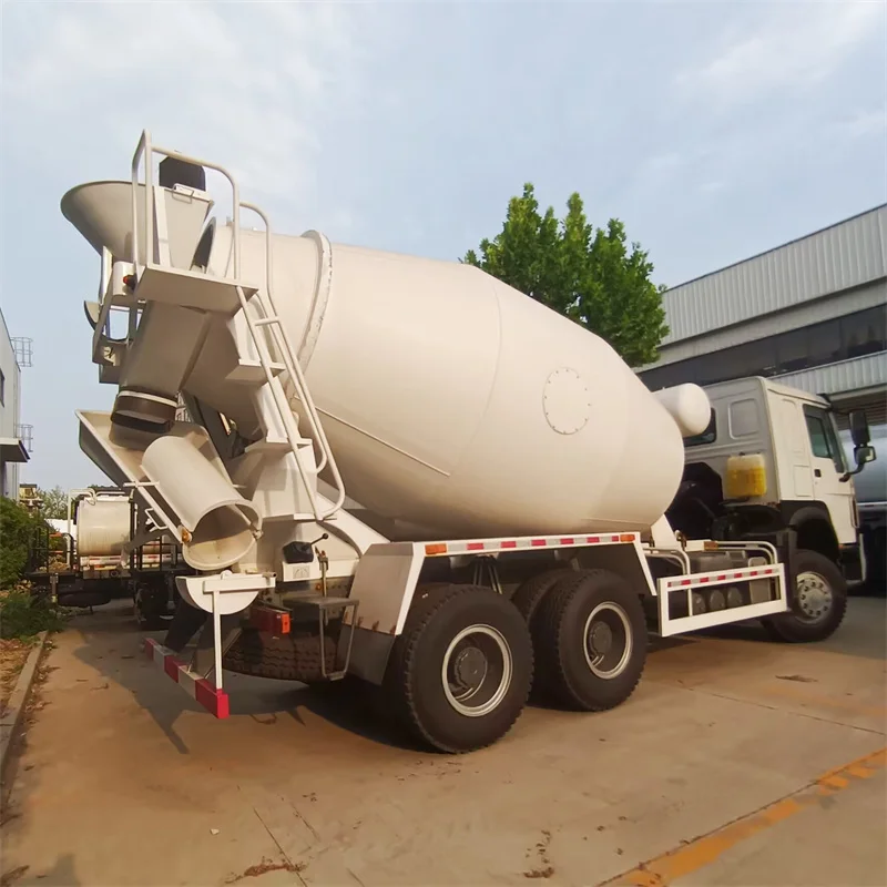 8 10 12cbm новый или подержанный Sinotruck Бетономешалка