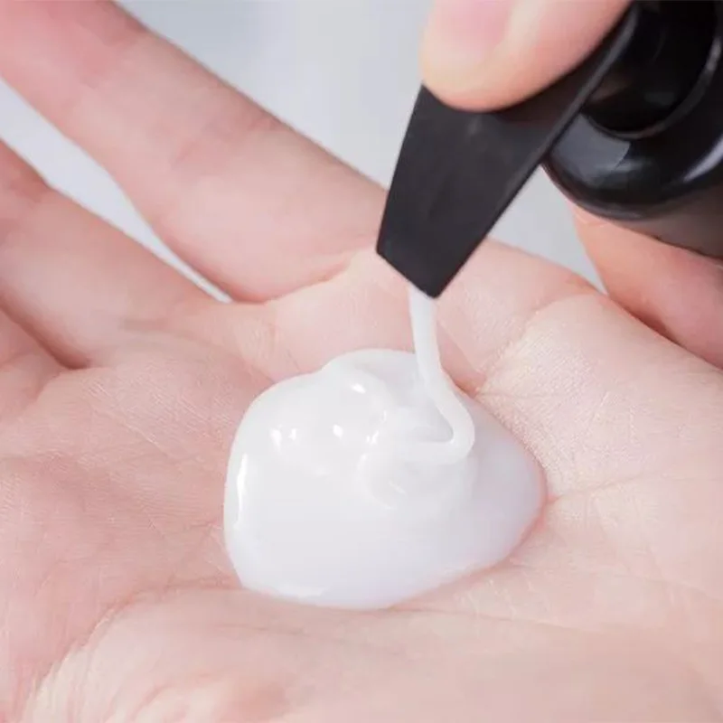 RB-3325 Compound silicone emulsion High molecular weight and high adhesion Foam stability softening hair improving luster