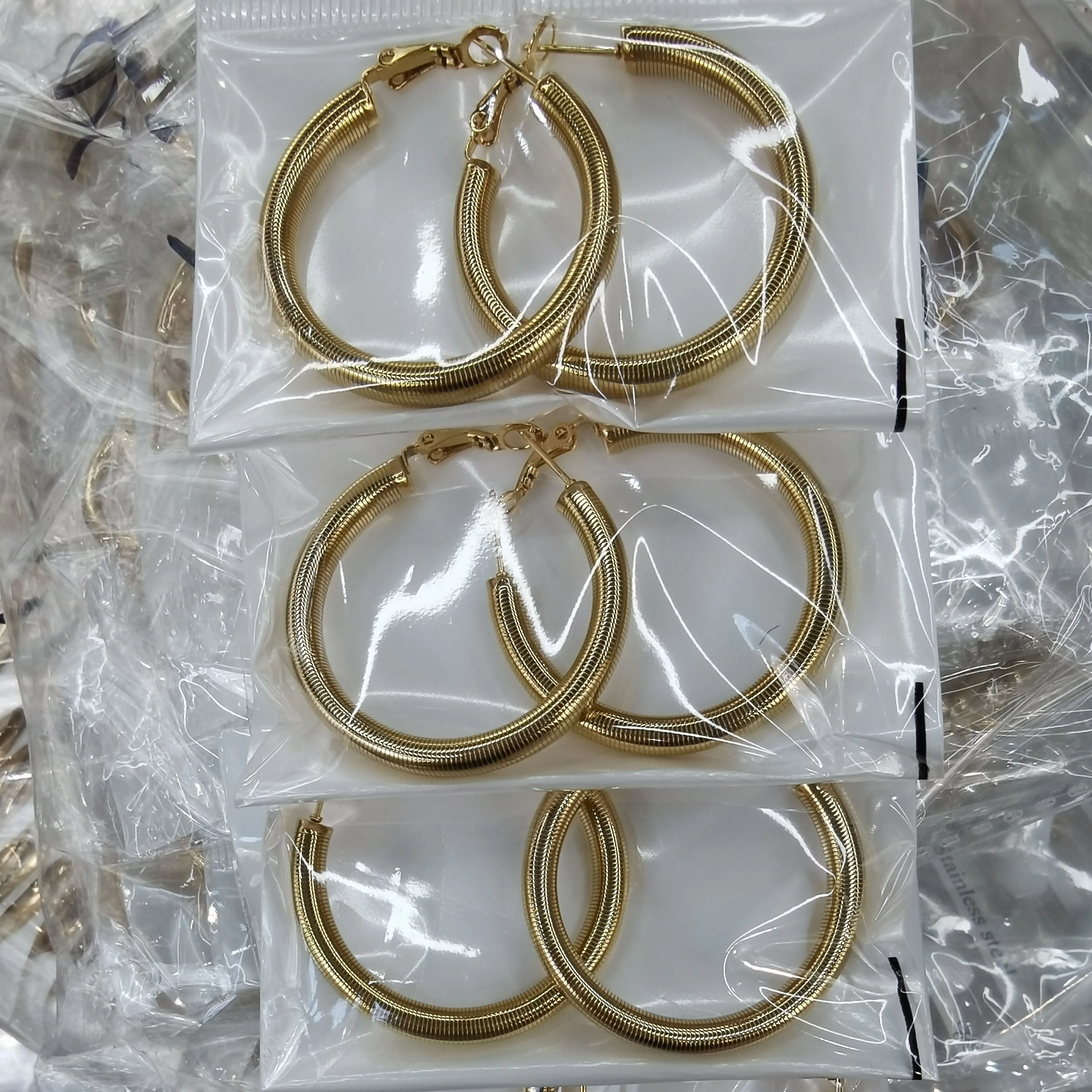 stainless steel hoop earring discount no fade hoop earring jewelry assorted randomly ear ring