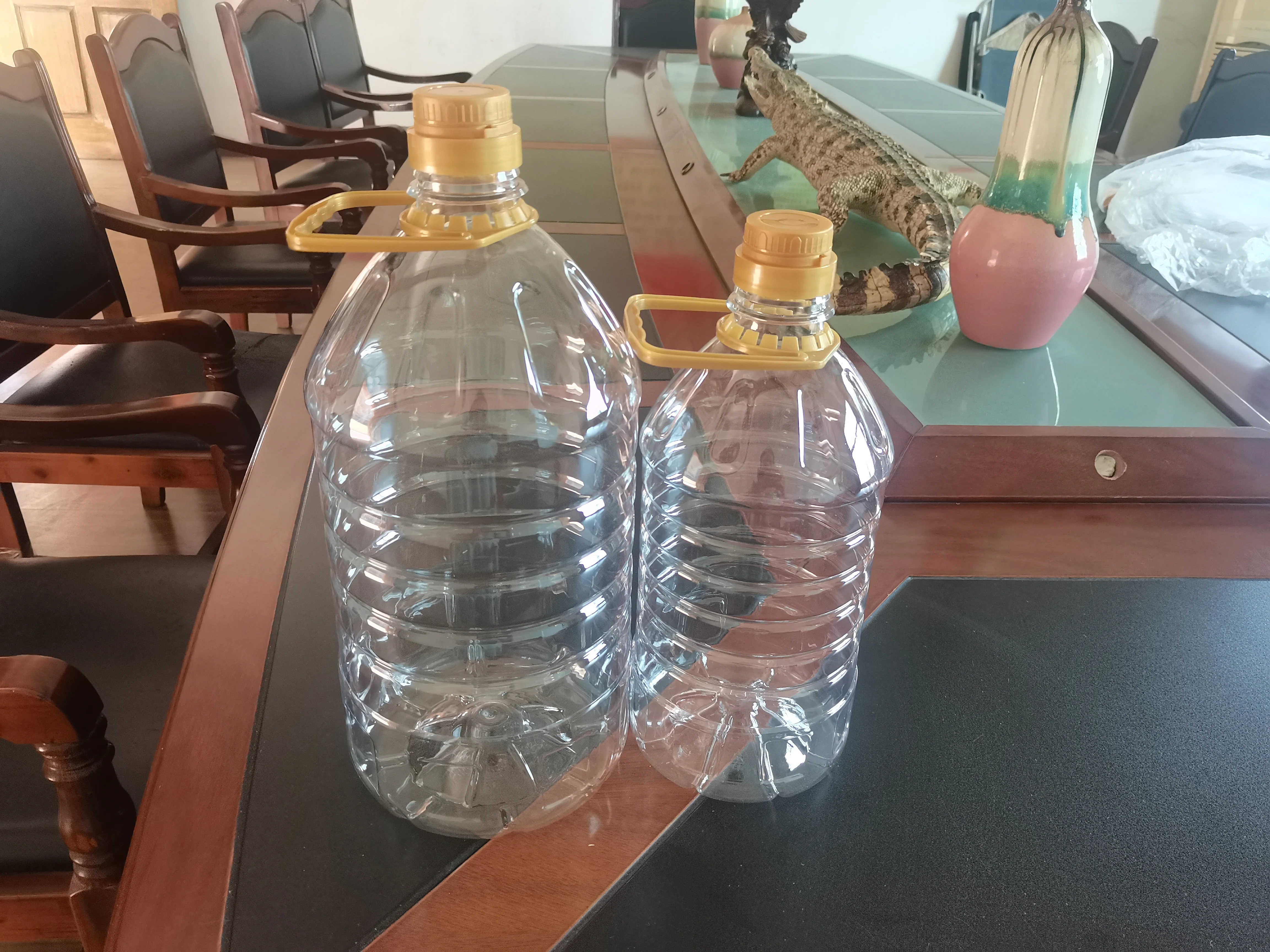 Transparent empty 1 litre 2.5litre 5litre cooking oil plastic bottles for edible oil packaging