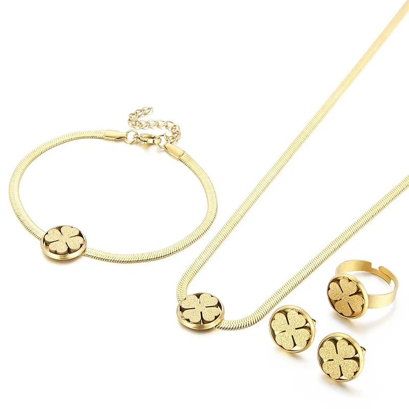 New Collections Fashionable Stainless Steel Gold Plated Four Leaf Clover Jewelry Set for Women
