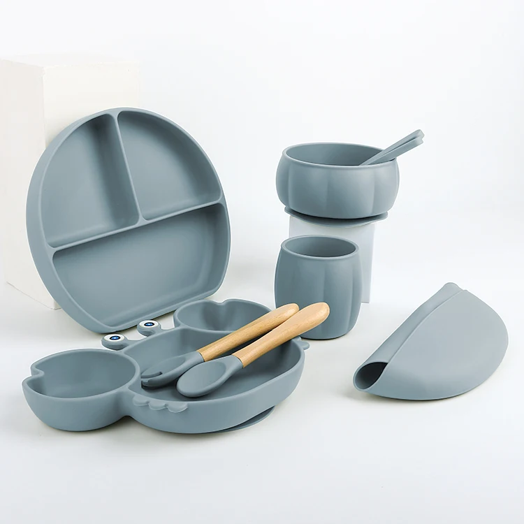 2024 Child Kids Tableware Snack Sippy Drinking Cup Placemat Bib Feeding Set Suction Silicone Baby Bowl Plate With Spoon Fork