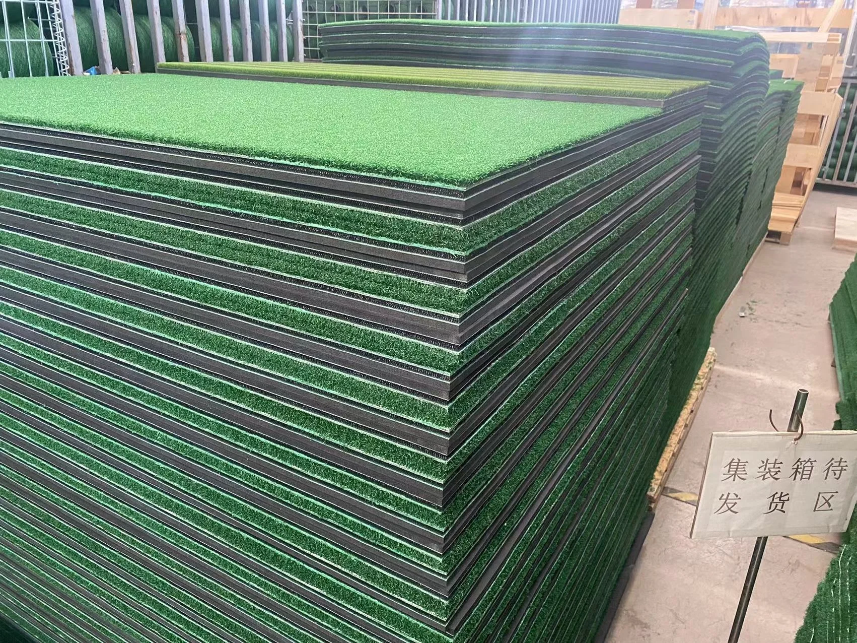 Best Golf Quattro Mats 3D Hitting Mats Real Feel