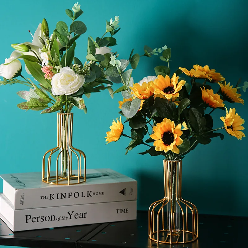 Home Metal Plant Holder Nordic Styles Tabletop Decor Retro Iron Line Table Glass Flower Arranger Vases Creative Decoration