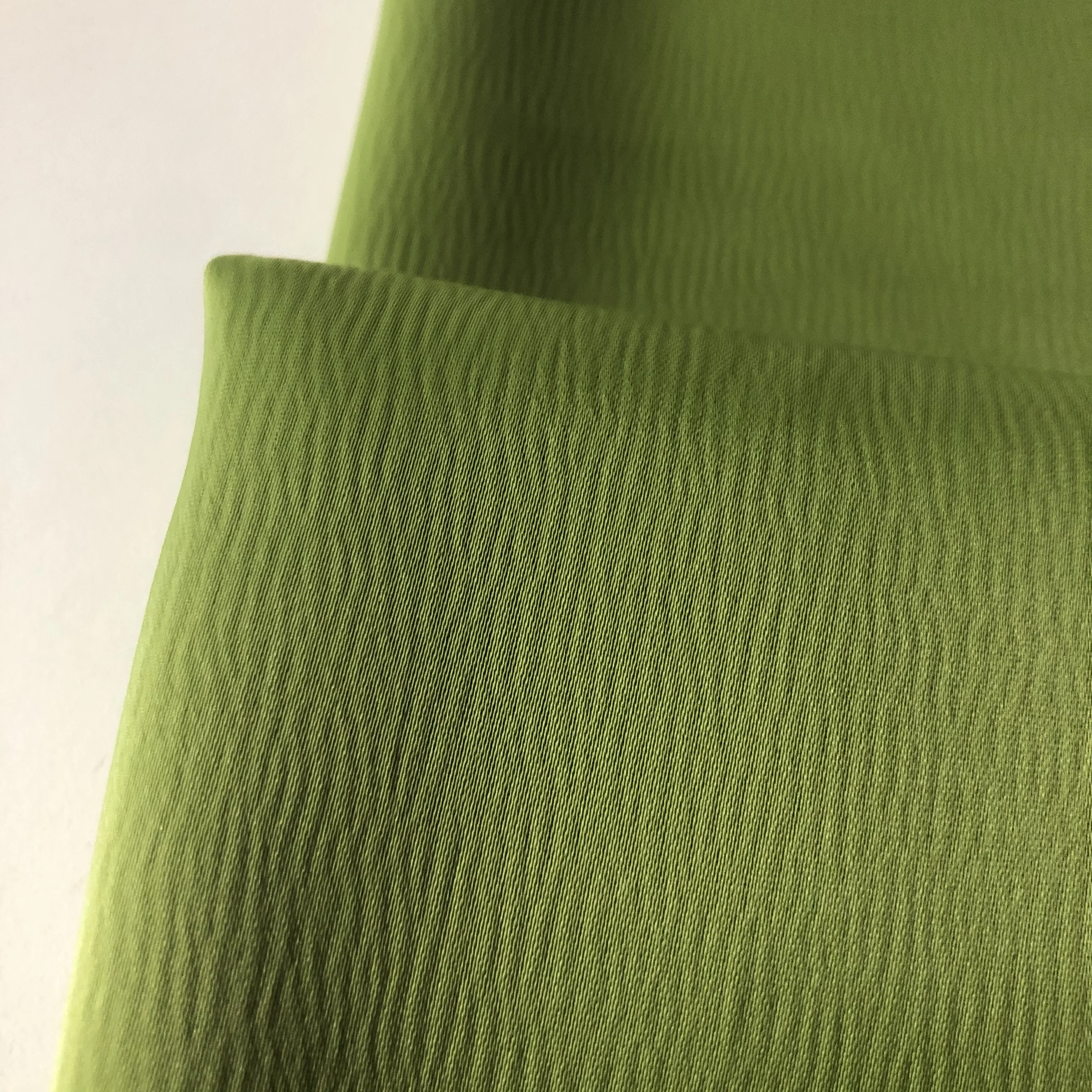 100 полиэстер креп атласная ткань для свадебного платья