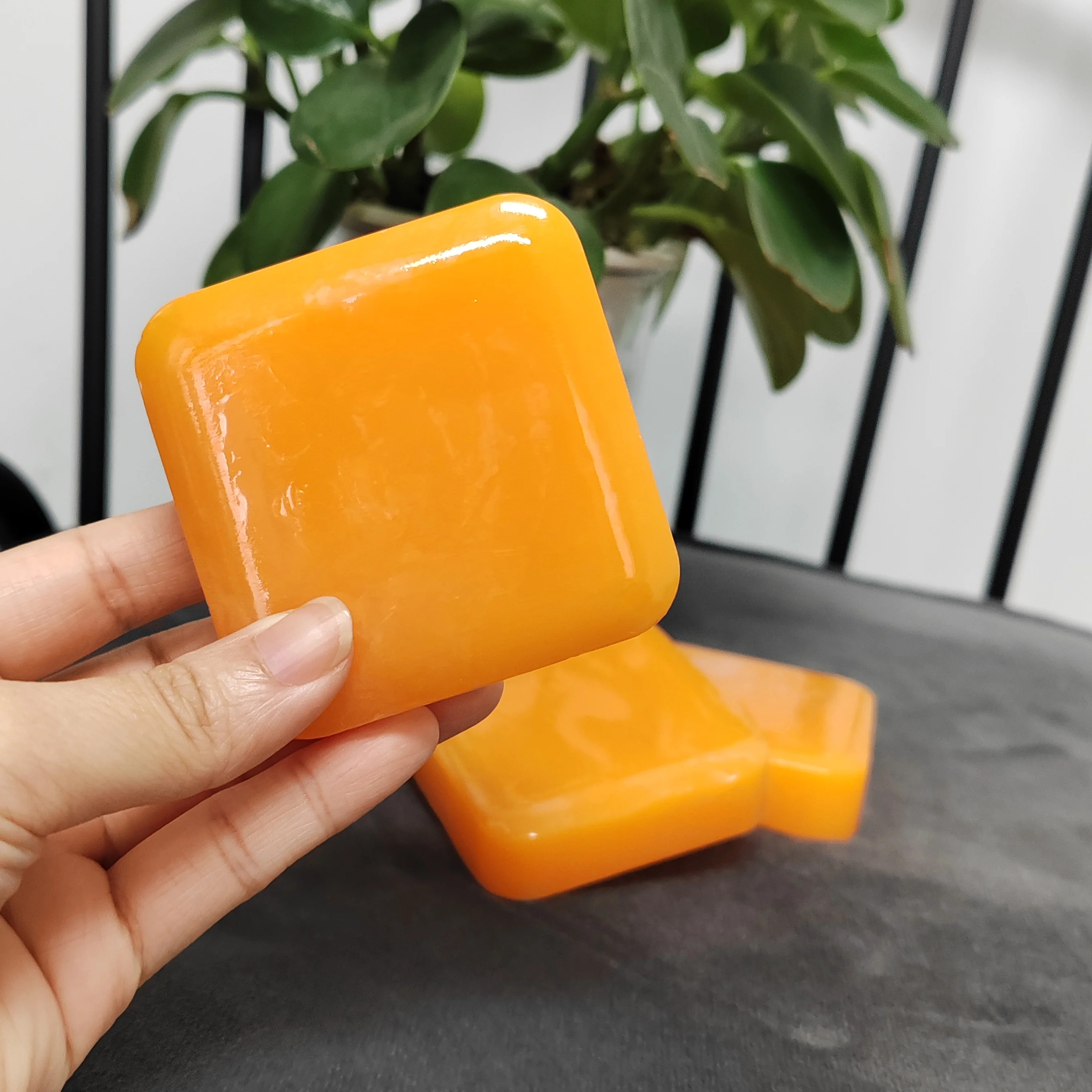 Hot selling best price brightening soap bar dark spot remover handmade 100% natural body and face kojic acid soap