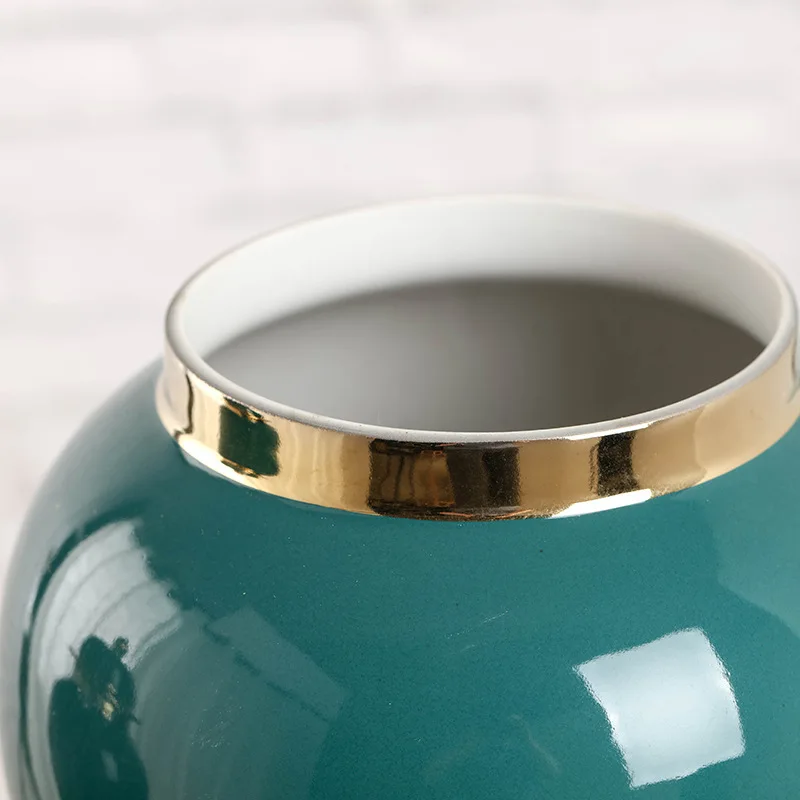 Factory Sell Modern Home Decoration Green Glazed Gold Rim Ceramic Decorative Ginger Jar