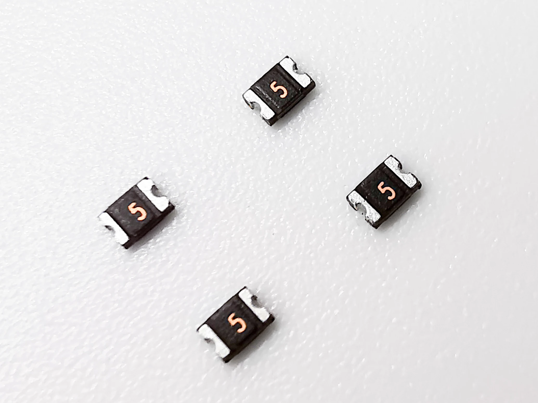 Hight Quality Automatic Reset Smd0805R010Sf Miniature Smd Pptc Fuse