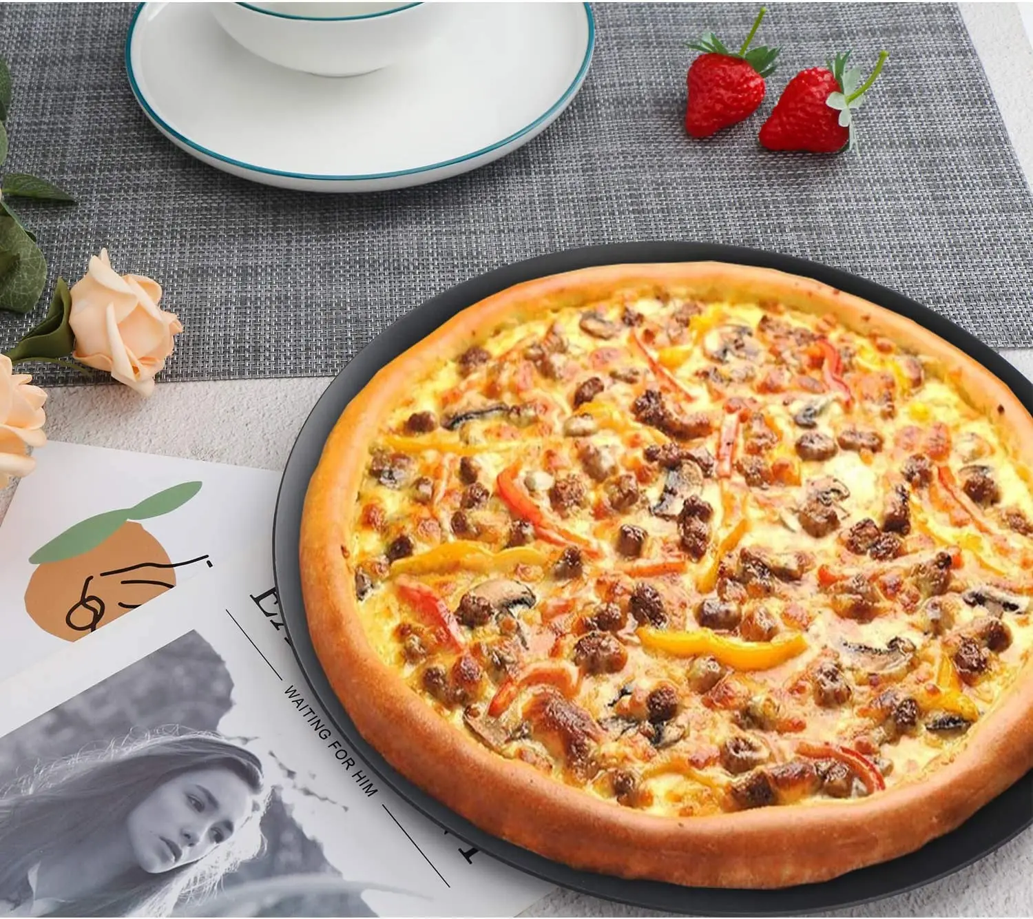 2023 Factory Hot Selling Premium Bakeware Baking Sheet Nonstick Pizza Baking Steel Pan Round Pizza Pan