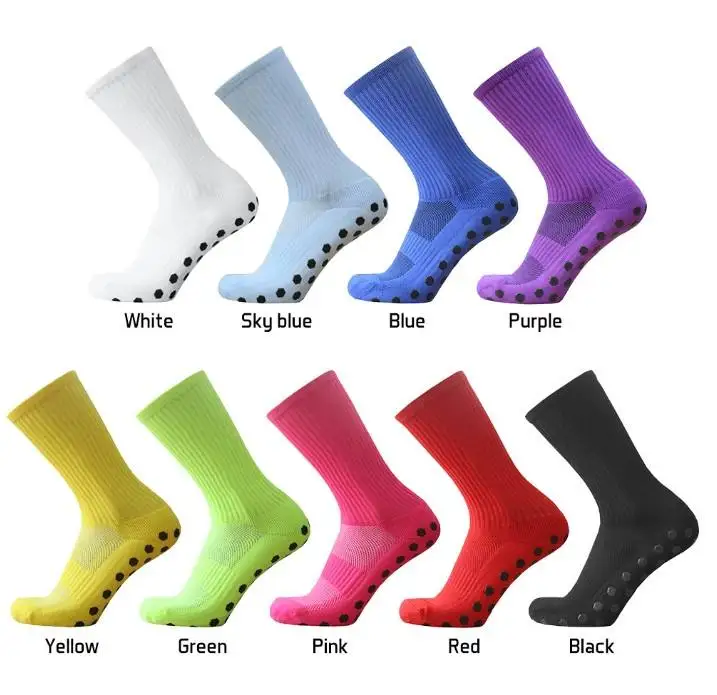 Wholesale knitting machine custom logo crew socks sports grip socks soccer football socks with grip