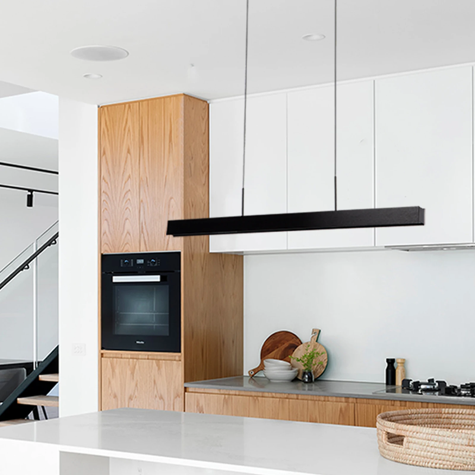 Nordic Minimalist LED Pendant Light Creative Bar and Hotel Hanging Chandelier ETL Certification Linear Design for Modern Spaces