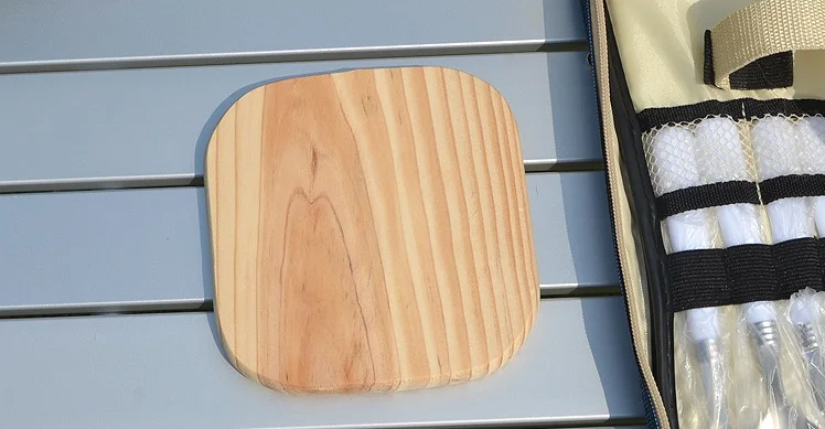 Outdoor Picnic Backpack Bag For 4 Person With Detachable Bottle/Wine Holder Fleece Blanket