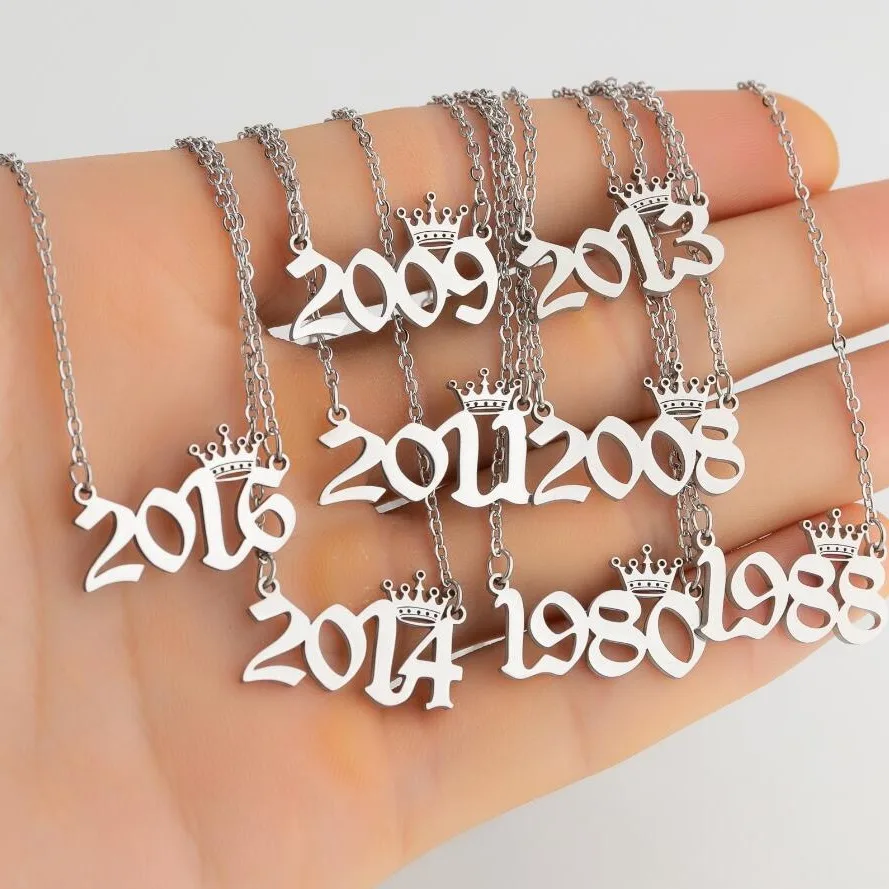 Personalized 1980 to 2024 18 Gold Plated Custom Crown Birth Year Necklace Number Stainless Steel Year Necklace for birthday gift