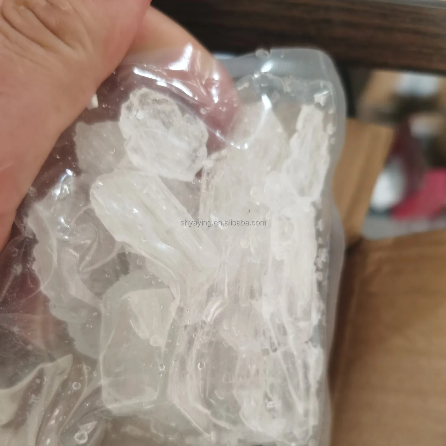 High quality 99% Purity 102-97-6 Crystals N-Isopropylbenzylamine with fast delivery