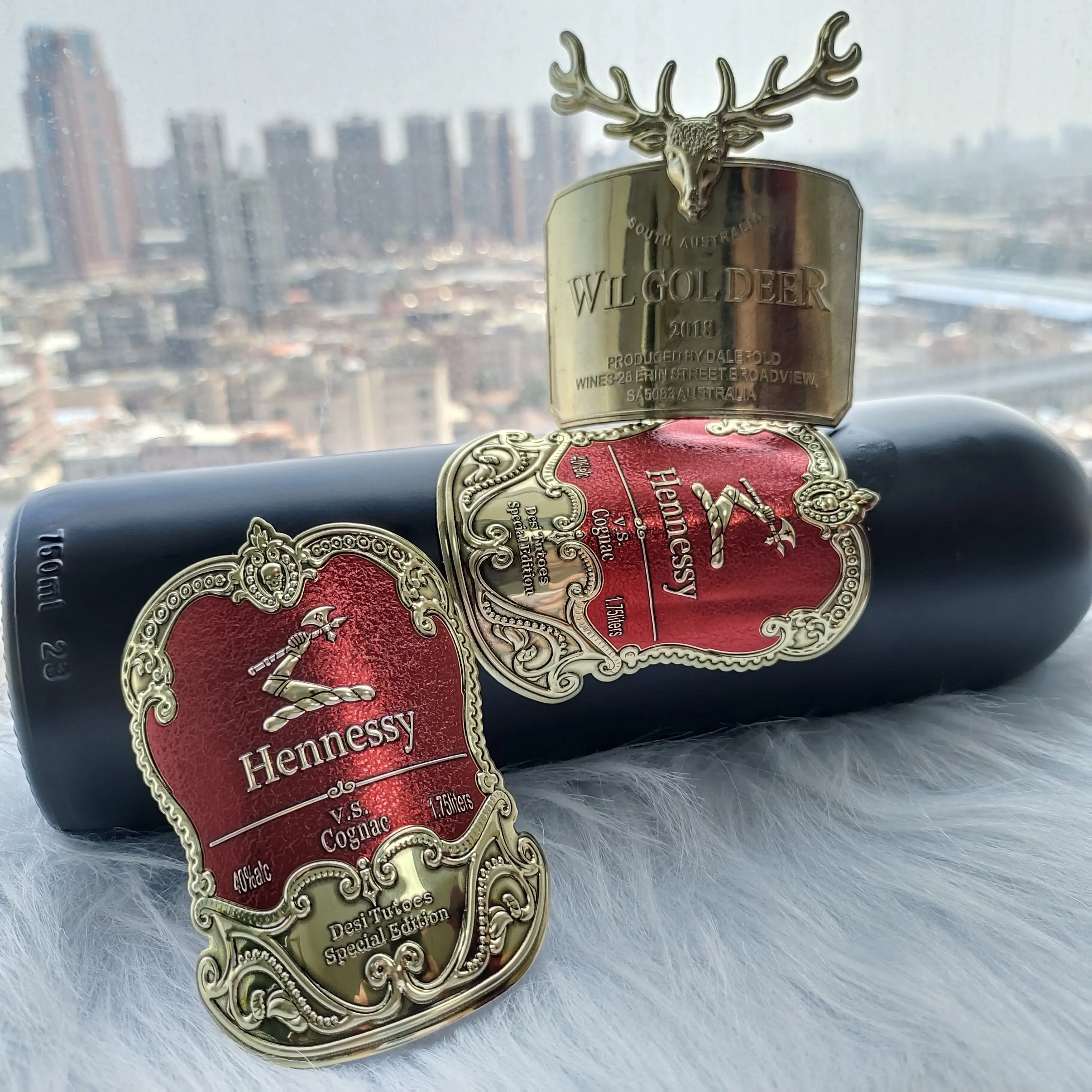Custom Hot Quality Luxury Metal Wine Label Sticker Printing Wine Bottle Label Foil embossed Packaging Label For Wine