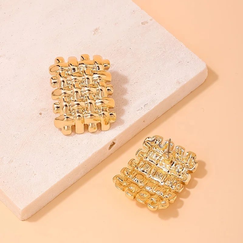 Vintage Alloy Geometric Mesh Stud Earrings Golden Woven Square Stud Earrings for Women Birthday Party Prom Jewelry Gift